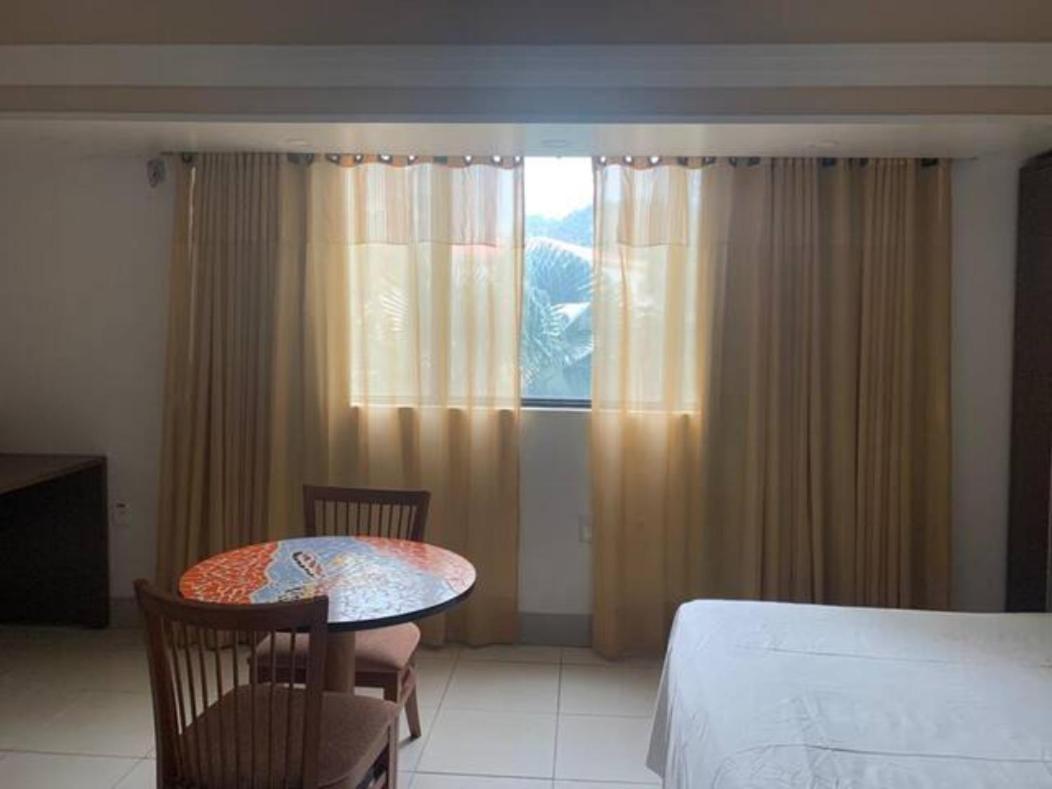 Flat No Tropical Executive Hotel Manaus Eksteriør bilde